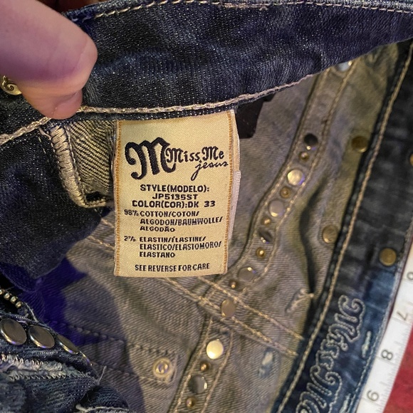 Miss Me Jeans - Picture 6 of 9